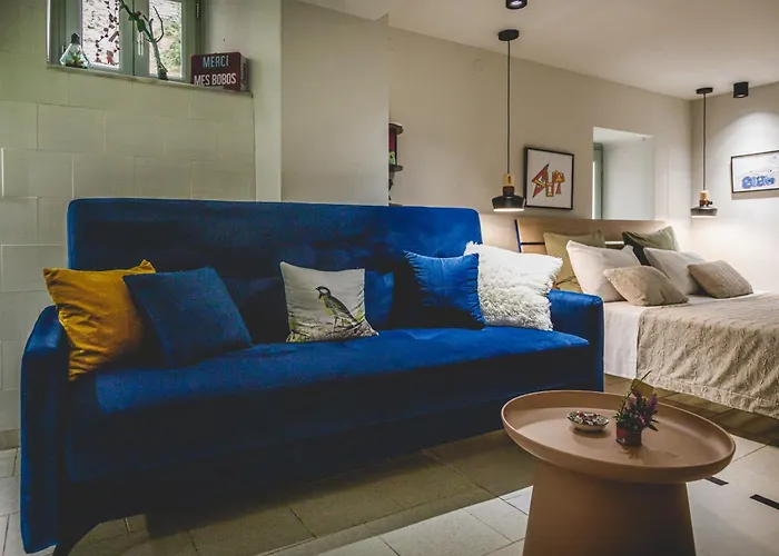 Master Rose In Old Town Дом отдыха *