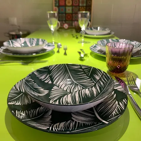 Master Rose In Old Town *