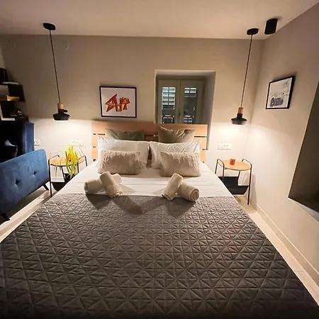 Master Rose In Old Town Nauplie