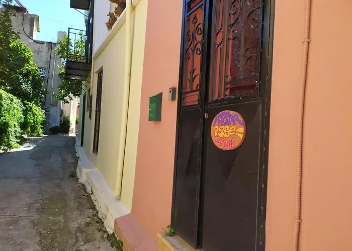 Master Rose In Old Town Ναύπλιο